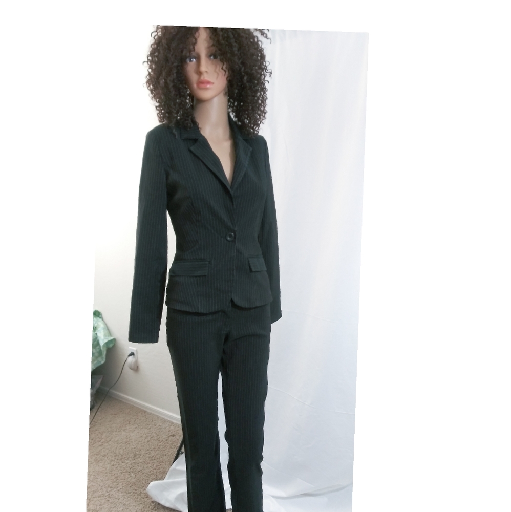 Jodie Kristopher suit